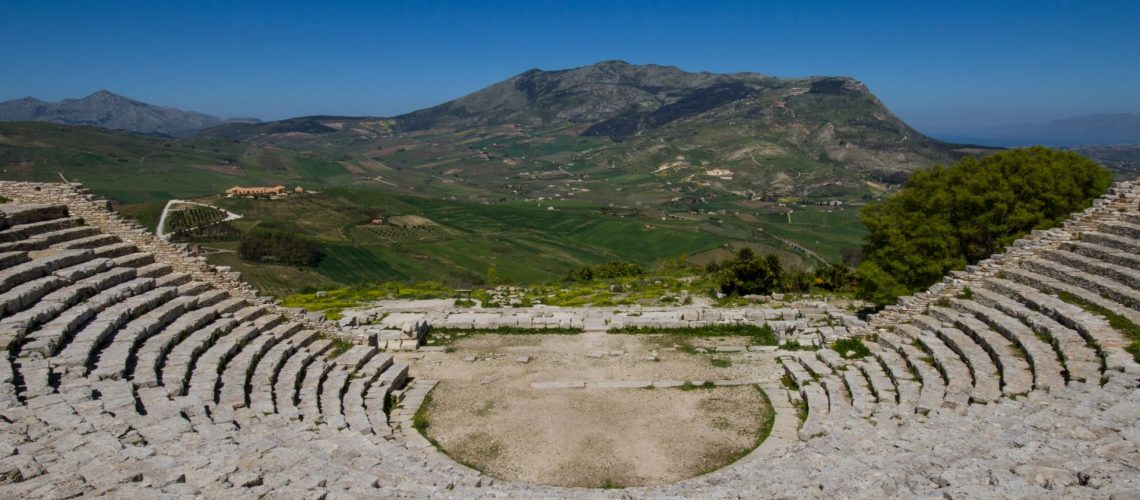 Teatro di Segesta -Teatri greci e romani della Sicilia Occidentale - Hotel sikania